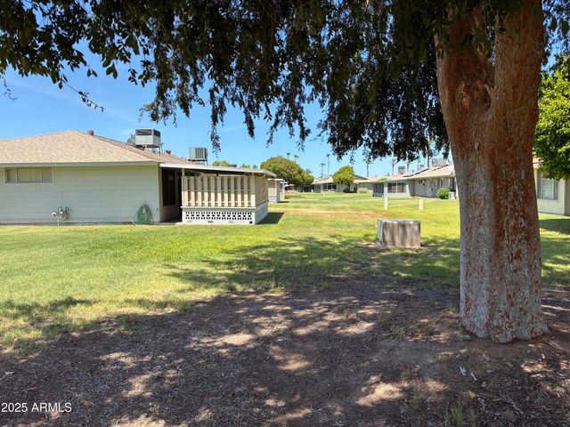 10120 W KINGSWOOD Circle, Sun City, AZ 85351