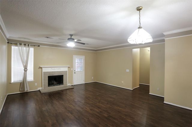 20410 Eagle Nest Falls, Katy, TX 77449