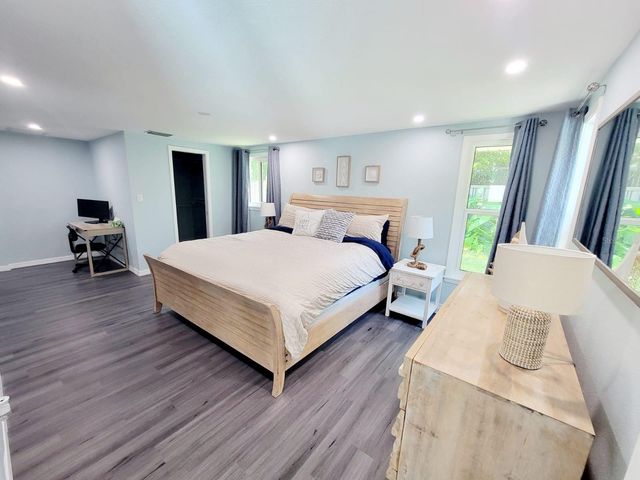 2244 PALM TERRACE, Sarasota, FL 34231