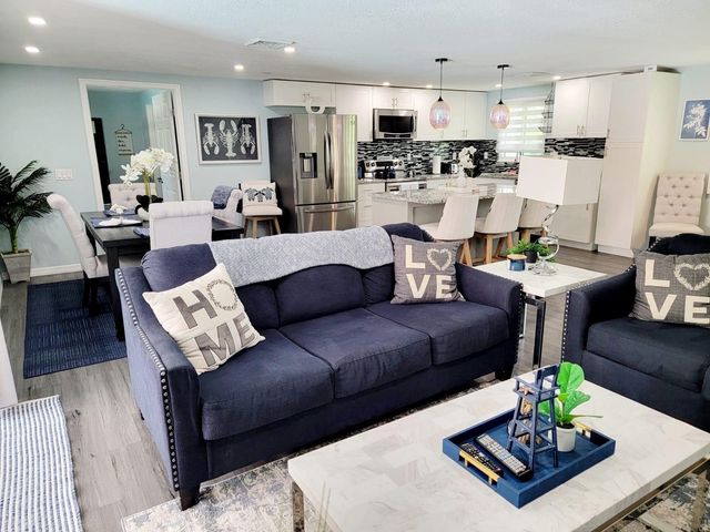 2244 PALM TERRACE, Sarasota, FL 34231