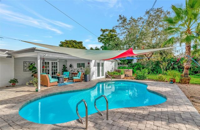 2244 PALM TERRACE, Sarasota, FL 34231