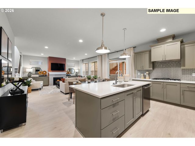 10278 Se COMPASS COURSE St 351, Happy Valley, OR 97086