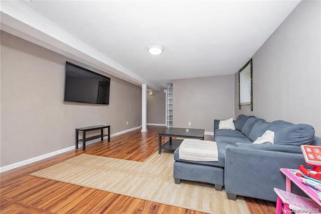 7 Junior Drive, Ronkonkoma, NY 11779