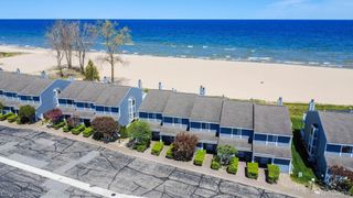 271 Chrysler Road Unit 19, Au Sable Charter Township, MI 48750