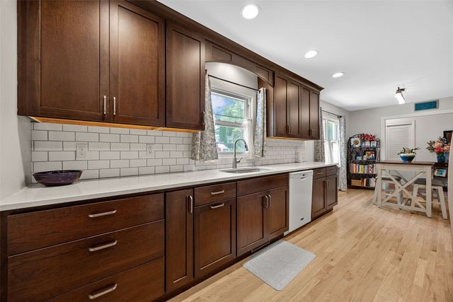 3515 Northwood Drive NE, Cedar Rapids, IA 52402