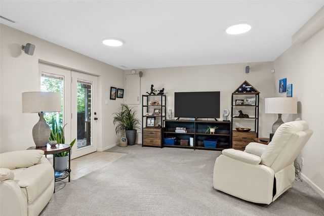 3515 Northwood Drive NE, Cedar Rapids, IA 52402