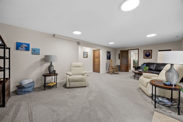 3515 Northwood Drive NE, Cedar Rapids, IA 52402
