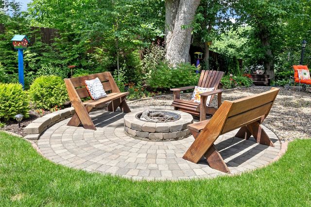 3515 Northwood Drive NE, Cedar Rapids, IA 52402