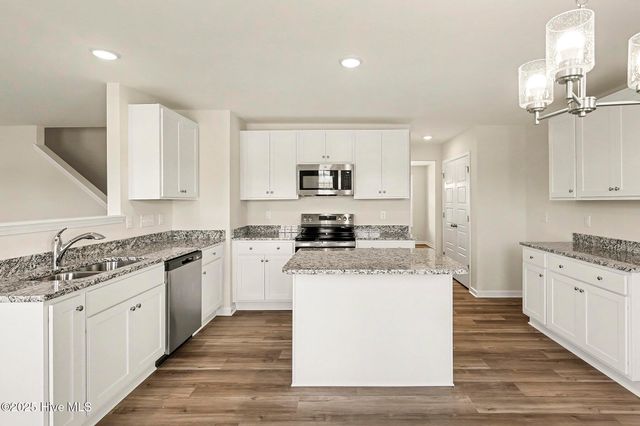 21 E Emily Gardens Drive, Selma, NC 27576