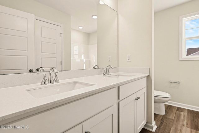 21 E Emily Gardens Drive, Selma, NC 27576