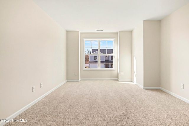 21 E Emily Gardens Drive, Selma, NC 27576