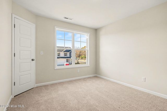 21 E Emily Gardens Drive, Selma, NC 27576