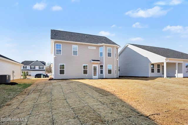 21 E Emily Gardens Drive, Selma, NC 27576