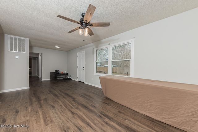 605 Winchester Road, Jacksonville, NC 28546