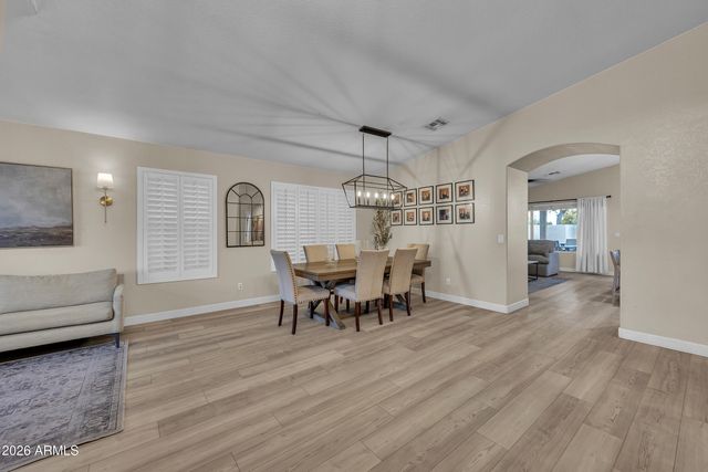 4629 E Gold Poppy Way, Phoenix, AZ 85044