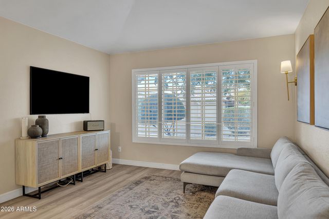 4629 E Gold Poppy Way, Phoenix, AZ 85044