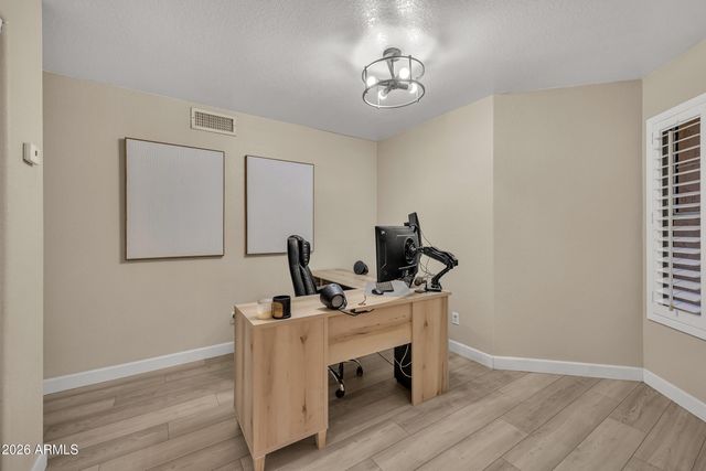 4629 E Gold Poppy Way, Phoenix, AZ 85044