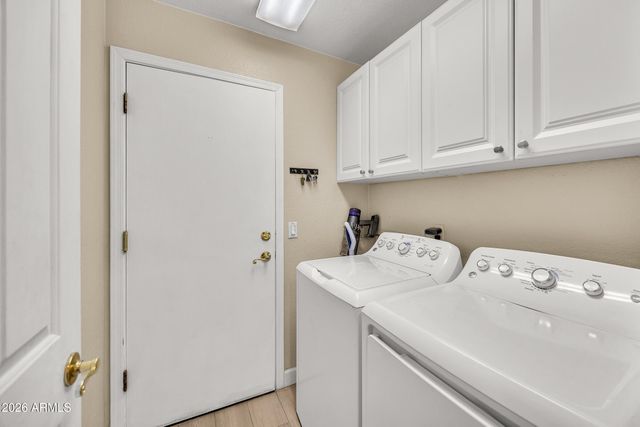 4629 E Gold Poppy Way, Phoenix, AZ 85044