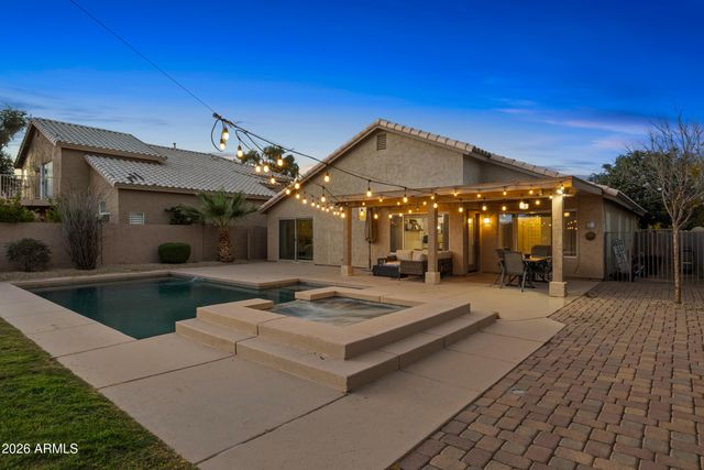 4629 E Gold Poppy Way, Phoenix, AZ 85044