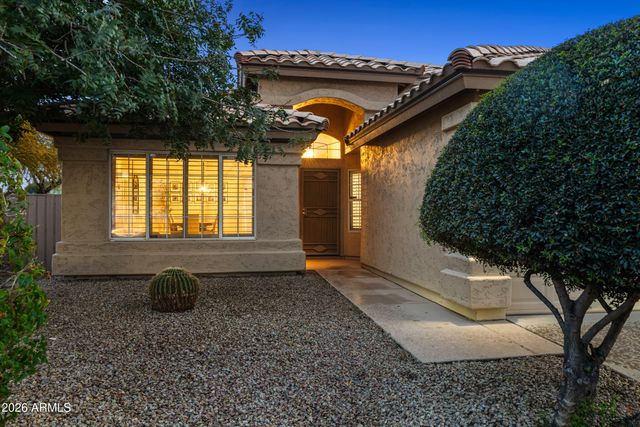 4629 E Gold Poppy Way, Phoenix, AZ 85044