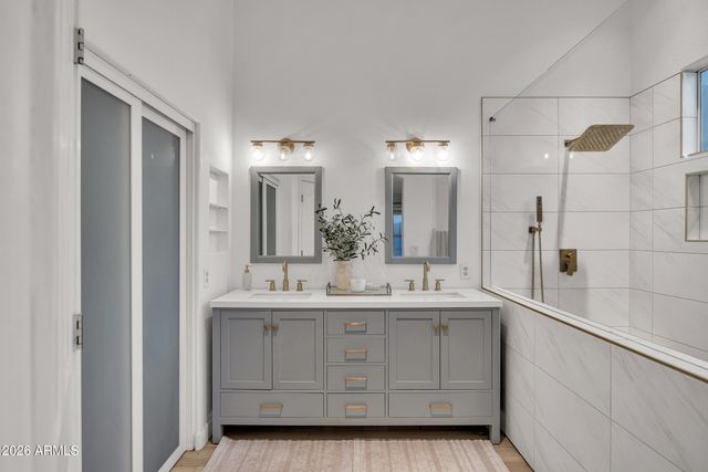 4629 E Gold Poppy Way, Phoenix, AZ 85044