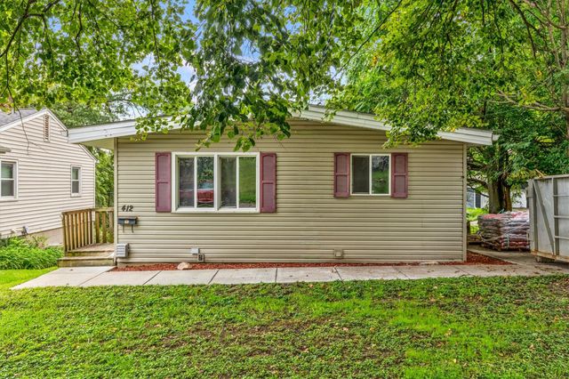 412 Gray Street, Des Moines, IA 50315