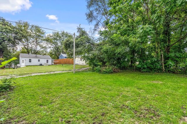 412 Gray Street, Des Moines, IA 50315