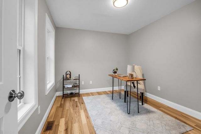 501 Alpine Rd Applewood, Fitchburg, MA 01420