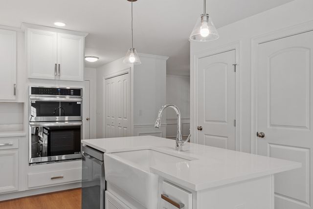 501 Alpine Rd Applewood, Fitchburg, MA 01420