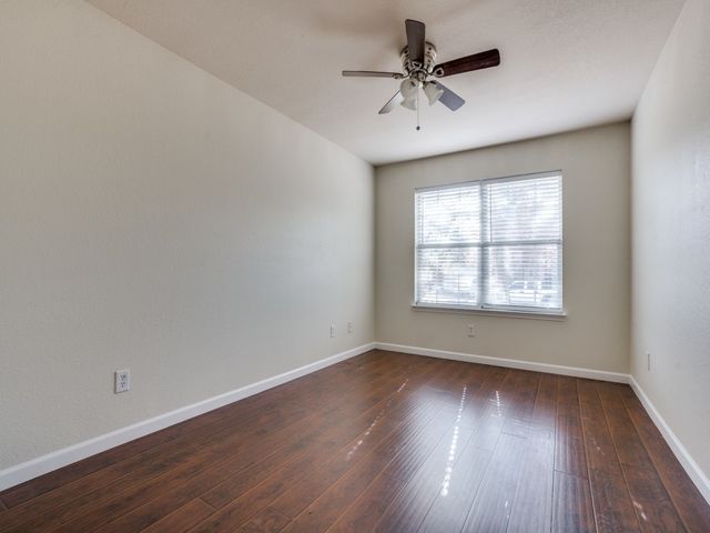 9941 Crystal Valley Way, Dallas, TX 75227