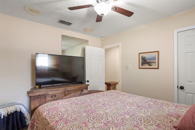5132 Wedgefield Road, Granbury, TX 76049