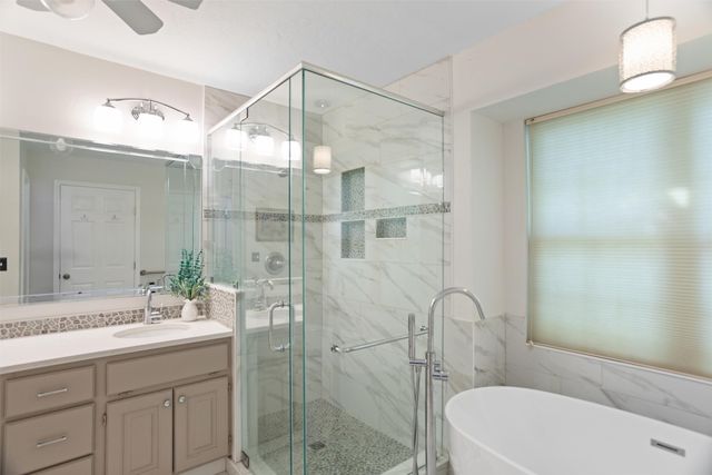 5132 Wedgefield Road, Granbury, TX 76049