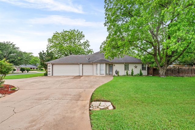 5132 Wedgefield Road, Granbury, TX 76049