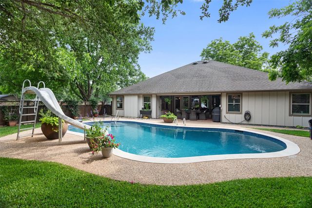 5132 Wedgefield Road, Granbury, TX 76049