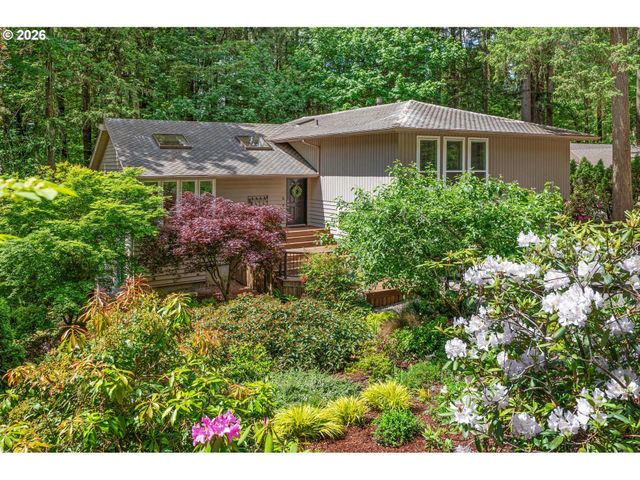 6 GOYA St, Lake Oswego, OR 97035