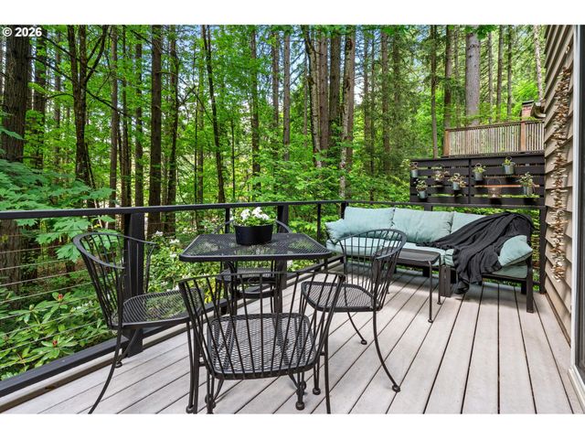 6 GOYA St, Lake Oswego, OR 97035