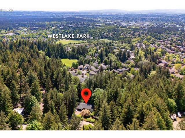6 GOYA St, Lake Oswego, OR 97035