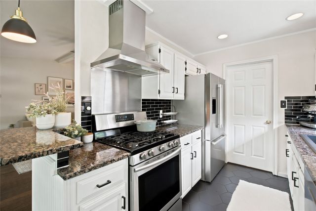 133 Edgewood Drive, Coppell, TX 75019