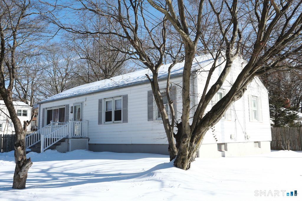 235 Douglas Street, Bridgeport, CT 06606