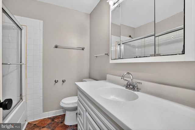 2561 PAXTON ST, Woodbridge, VA 22192