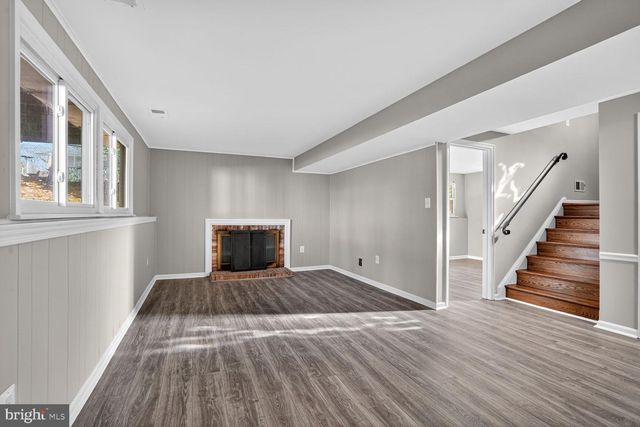 2561 PAXTON ST, Woodbridge, VA 22192