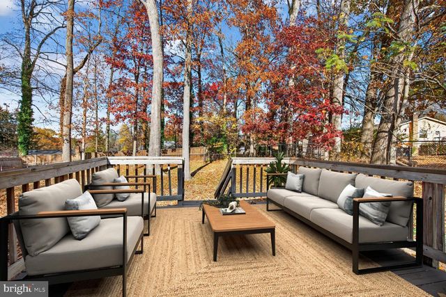 2561 PAXTON ST, Woodbridge, VA 22192