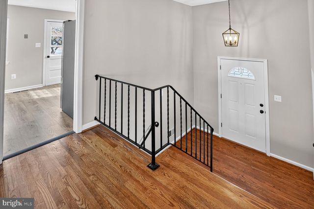 2561 PAXTON ST, Woodbridge, VA 22192