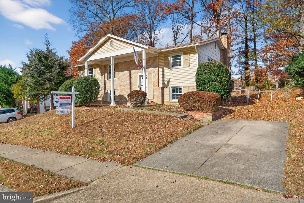 2561 PAXTON ST, Woodbridge, VA 22192