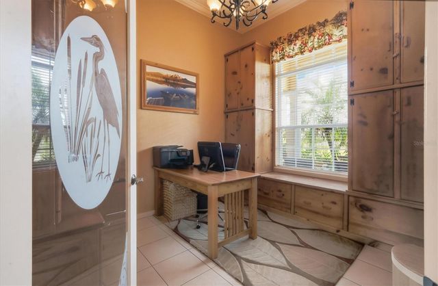 6151 9TH AVENUE CIRCLE NE, Bradenton, FL 34212