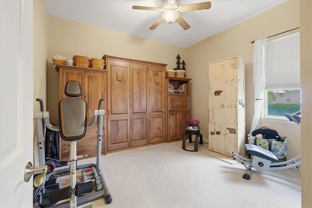 6151 9TH AVENUE CIRCLE NE, Bradenton, FL 34212