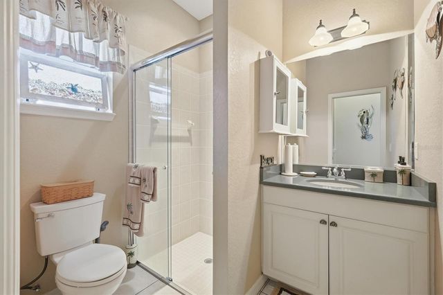 6151 9TH AVENUE CIRCLE NE, Bradenton, FL 34212