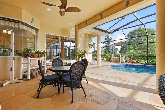 6151 9TH AVENUE CIRCLE NE, Bradenton, FL 34212