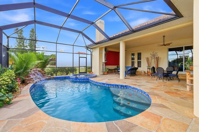 6151 9TH AVENUE CIRCLE NE, Bradenton, FL 34212