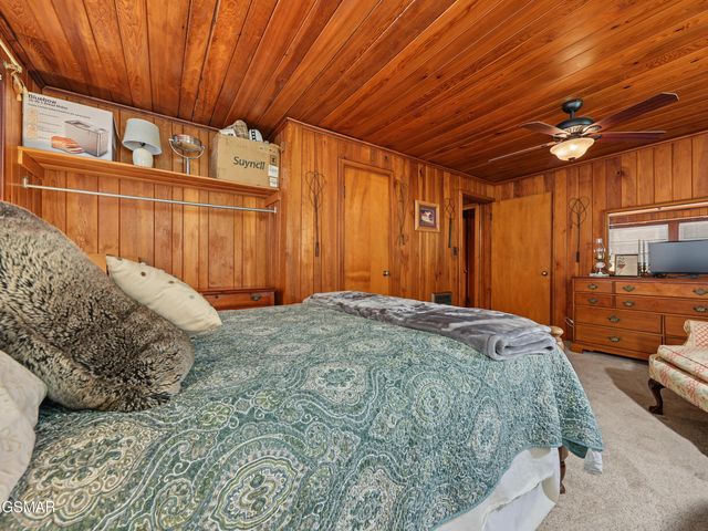 625 Asbury Lane, Gatlinburg, TN 37738